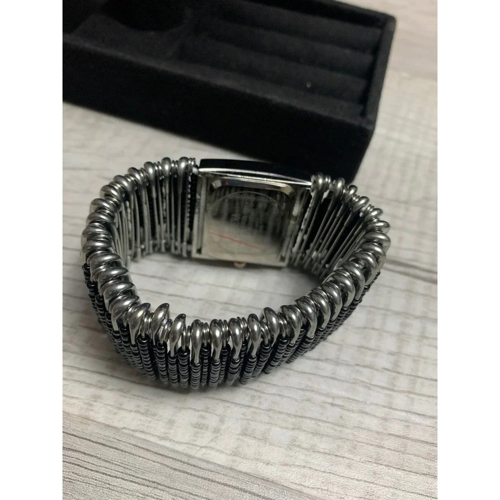 Geneva Womens Safety Pin Seed Bead Stretch Bracelet Watch Silver Black New 1545